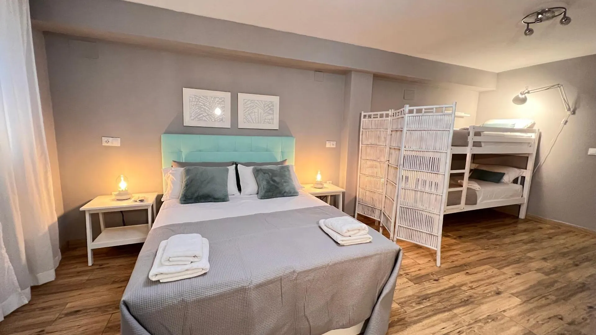 Nuestra Casita De Marmoles Parking Incluido 2 Bicis Gratis Apartment Malaga Spain