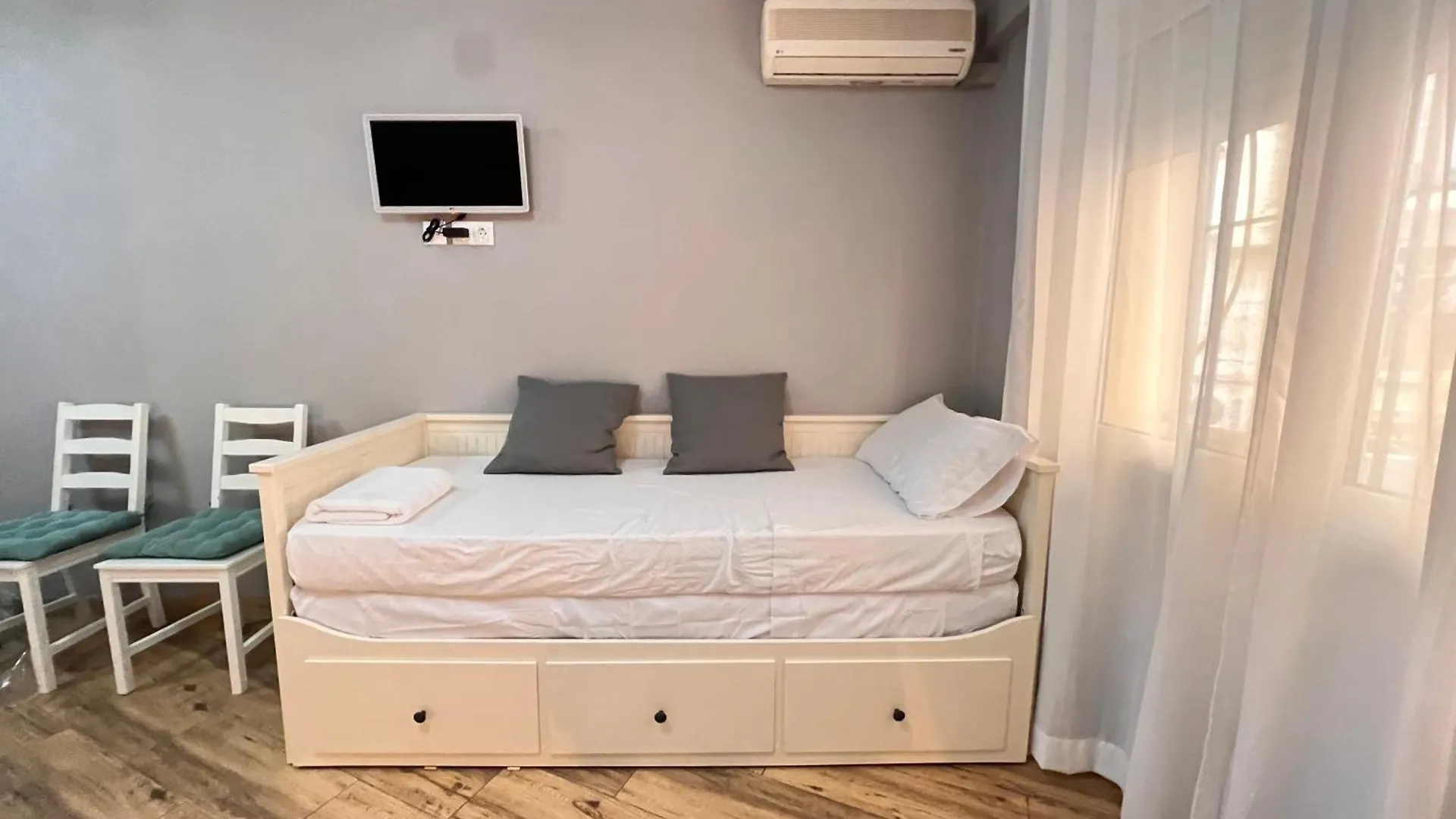 Nuestra Casita De Marmoles Parking Incluido 2 Bicis Gratis Apartment Malaga Spain